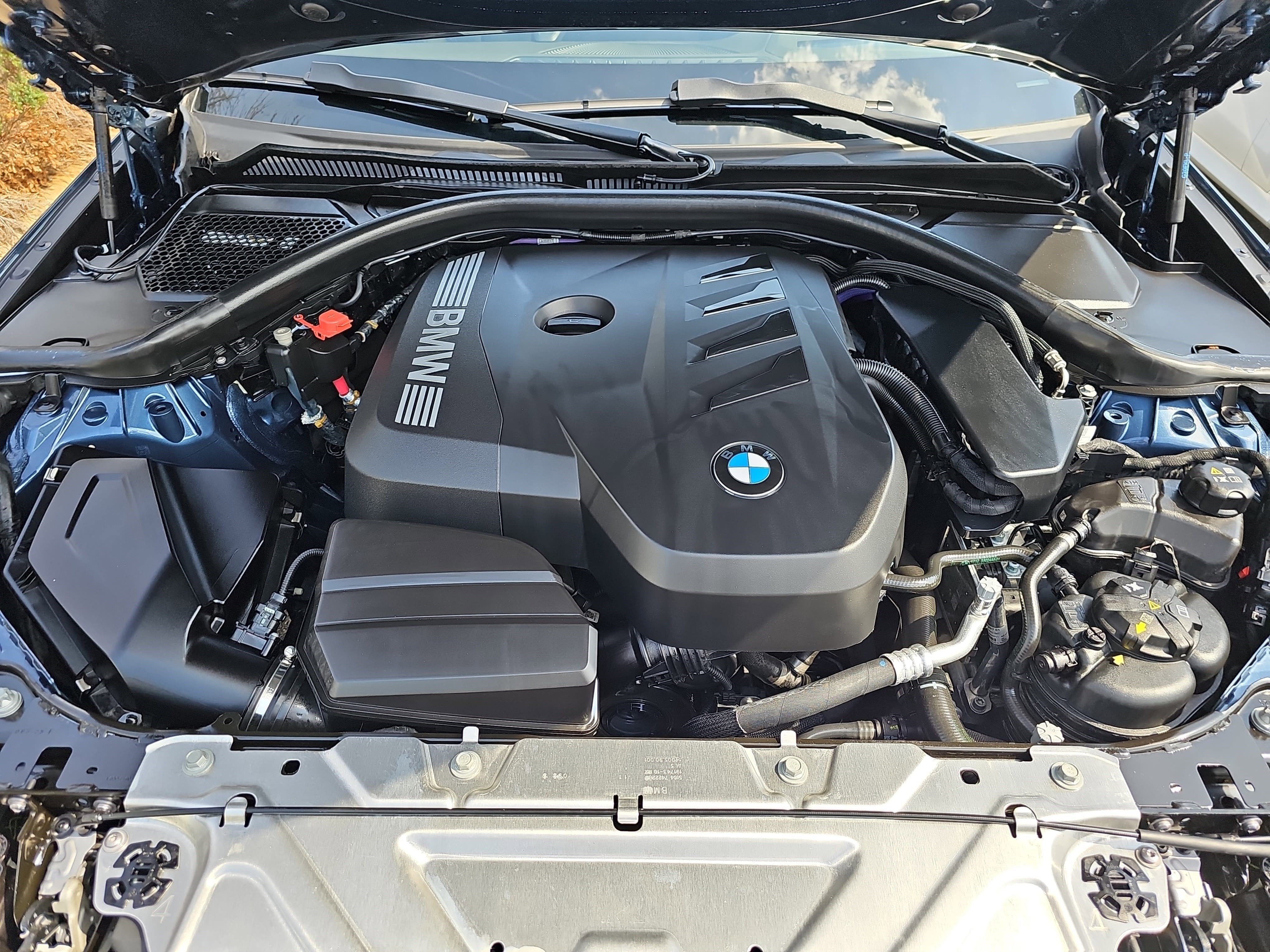 2025 BMW 3 Series 330i