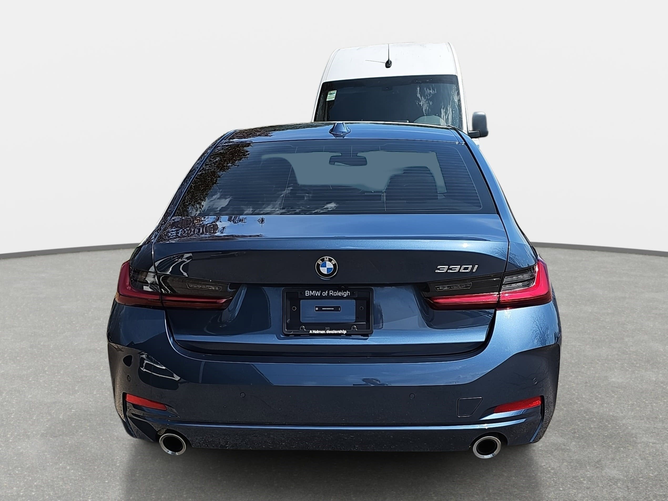 2025 BMW 3 Series 330i