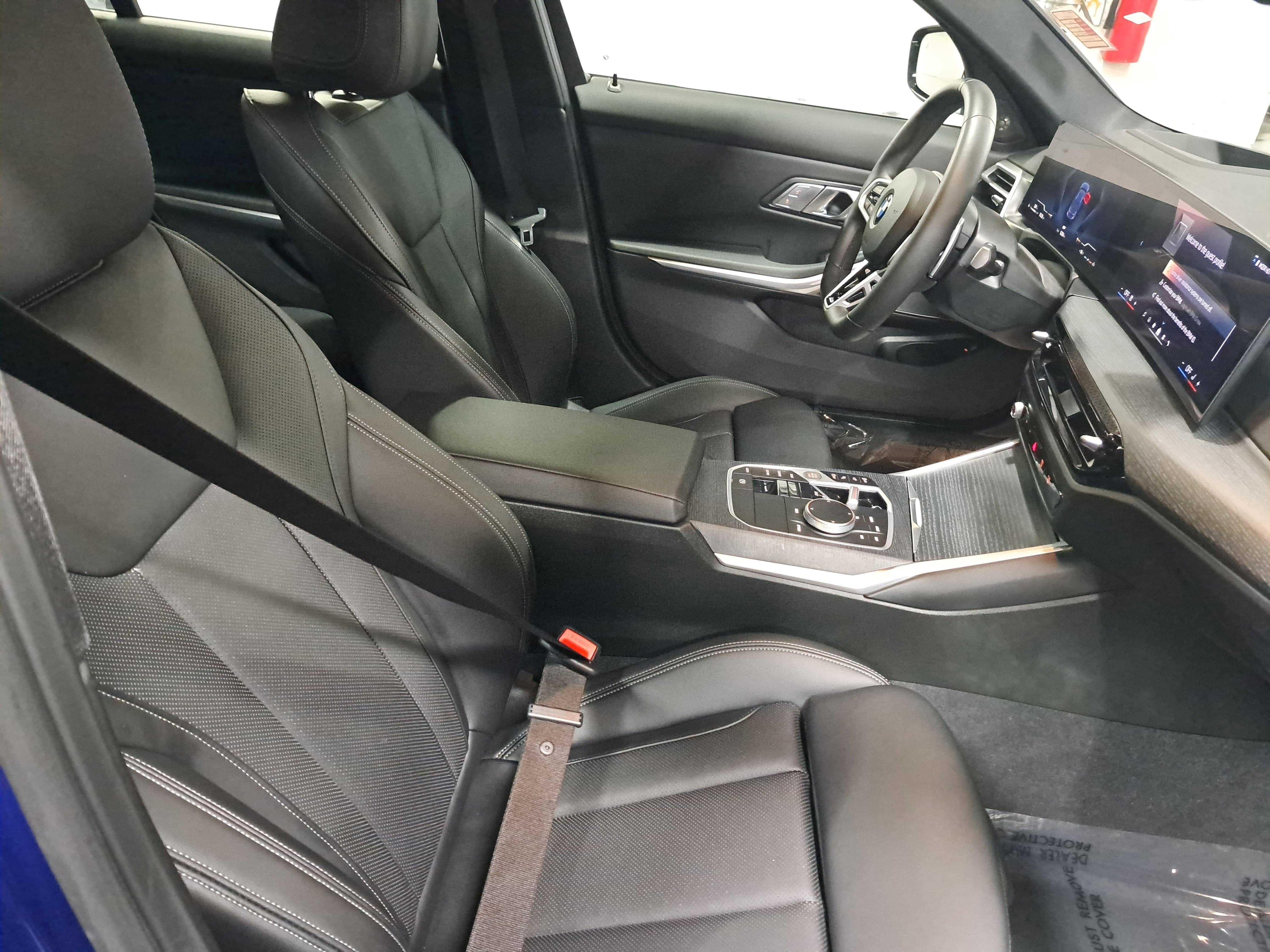 2025 BMW 3 Series 330i