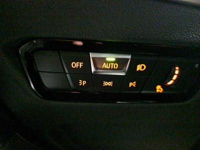 2025 BMW 3 Series 330i