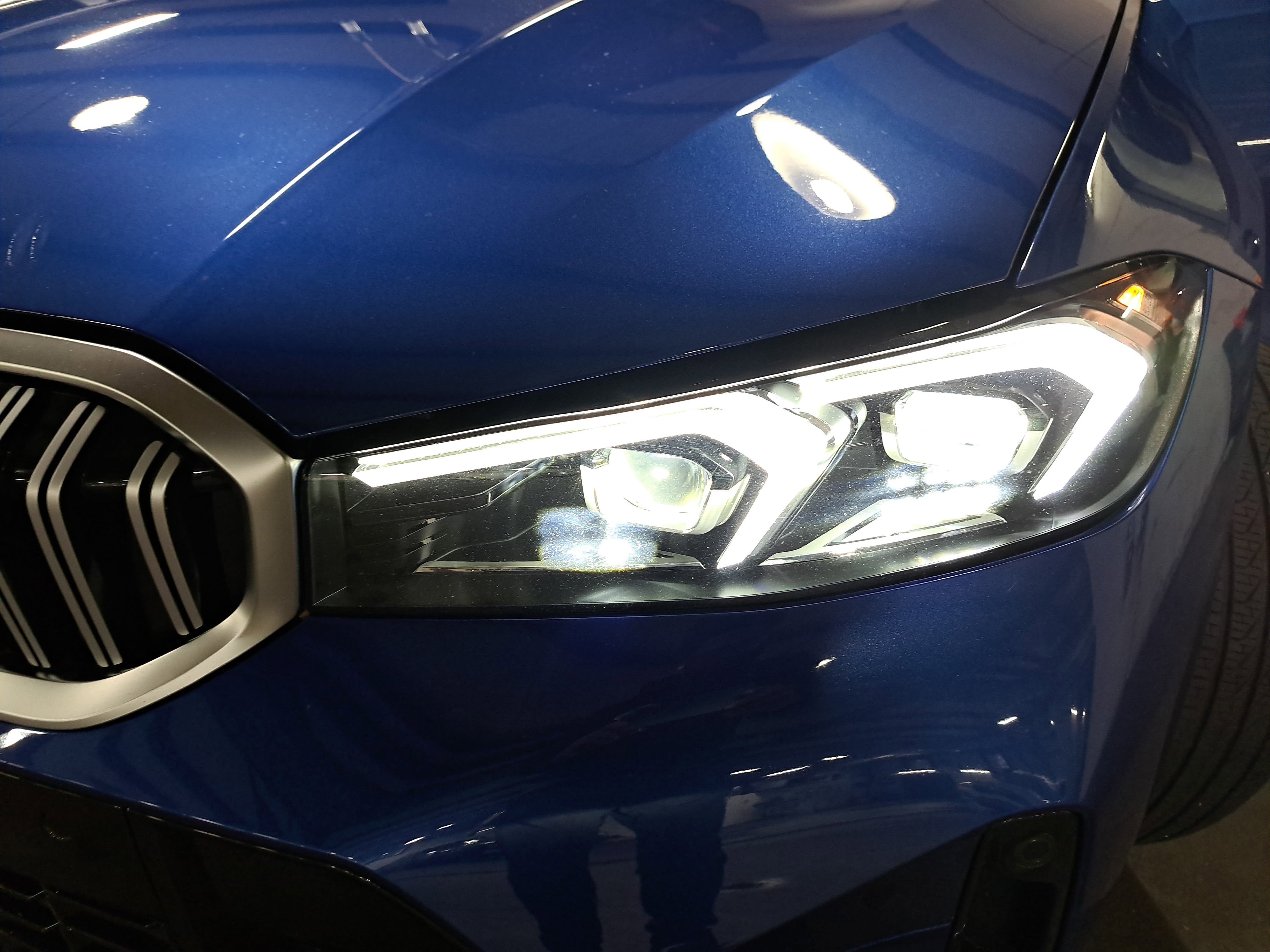 2025 BMW 3 Series 330i