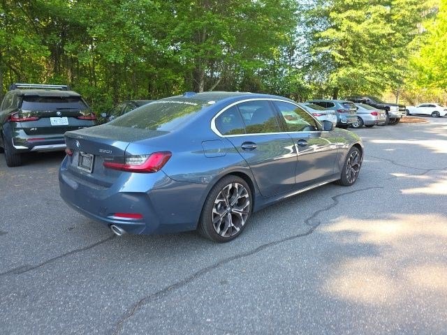2025 BMW 3 Series 330i