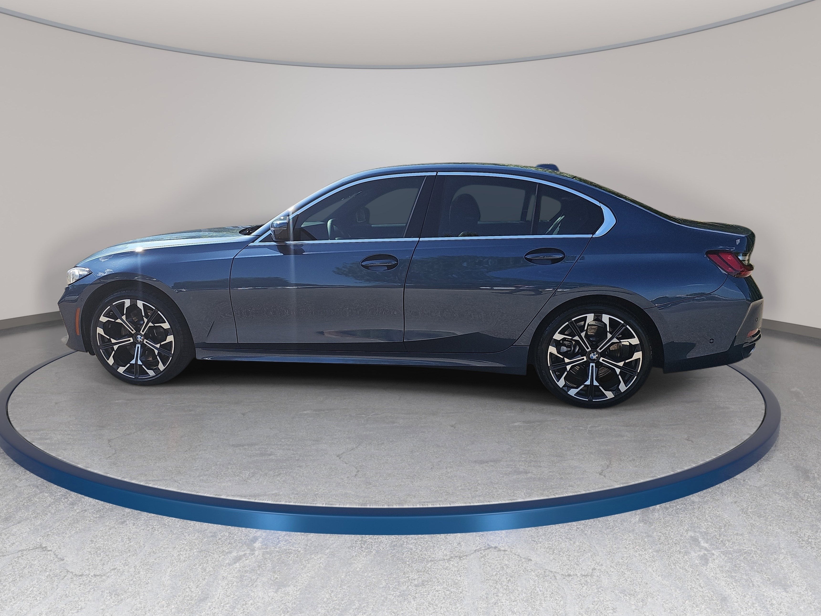 2025 BMW 3 Series 330i