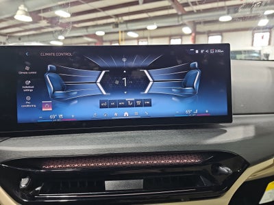 2025 BMW 3 Series 330i