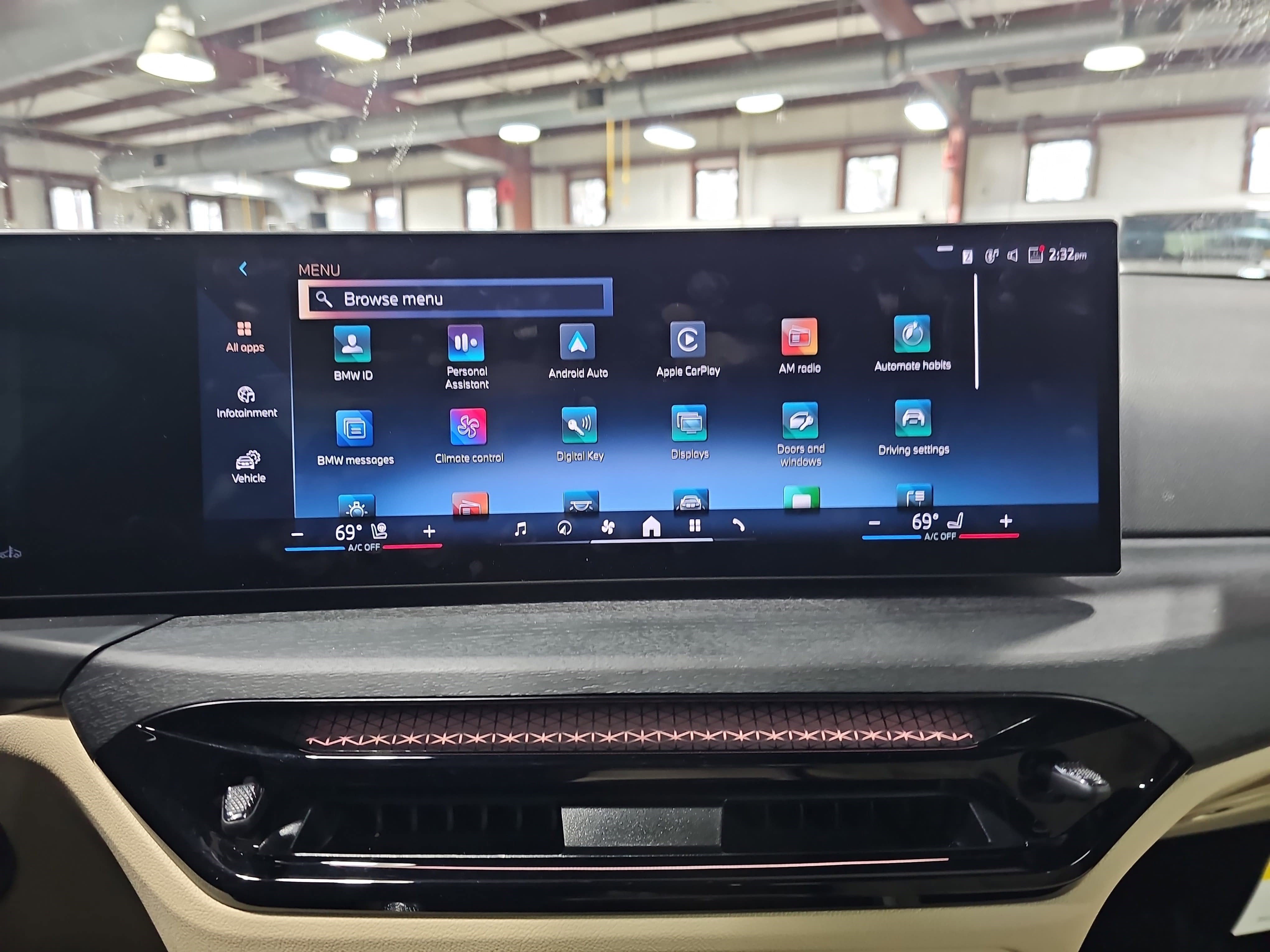 2025 BMW 3 Series 330i