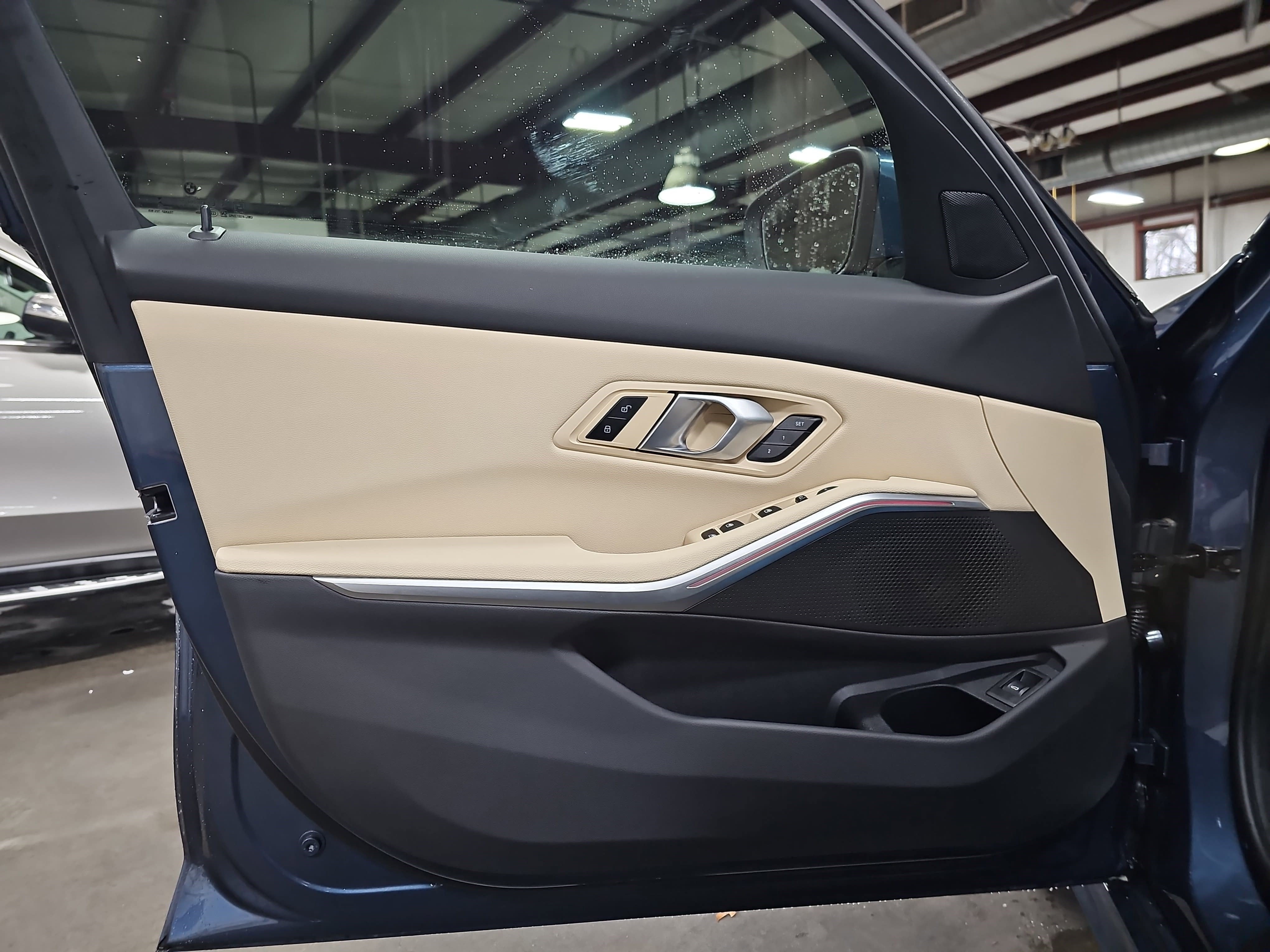 2025 BMW 3 Series 330i