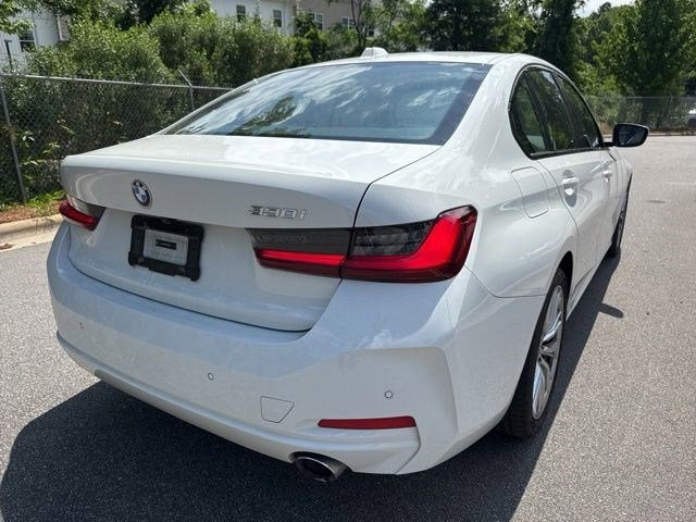2023 BMW 3 Series 330i