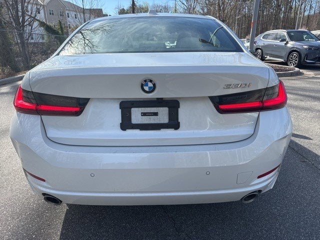 2024 BMW 3 Series 330i
