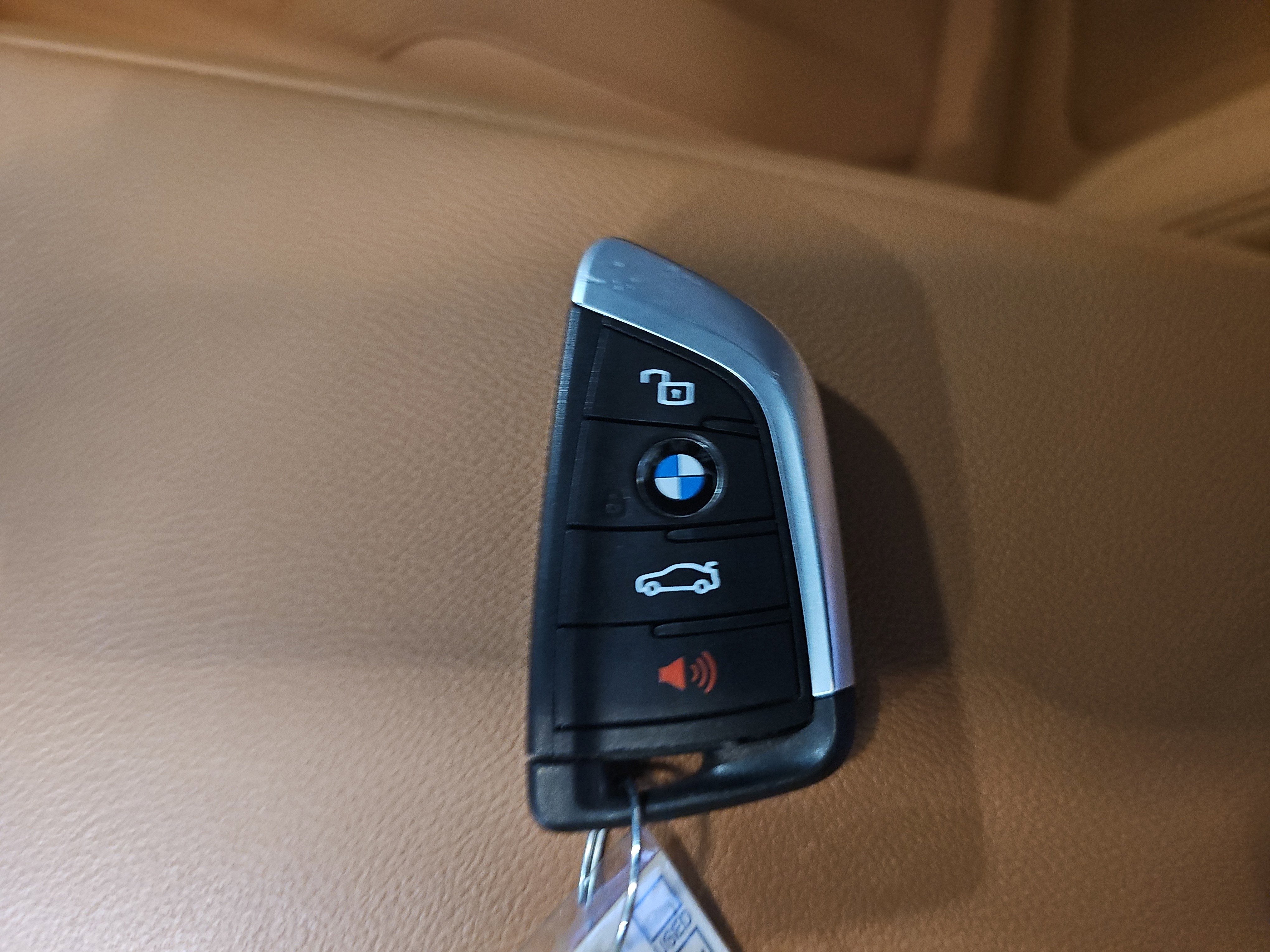 2023 BMW 3 Series 330i