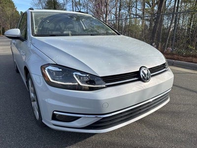 2019 Volkswagen Golf SportWagen SE