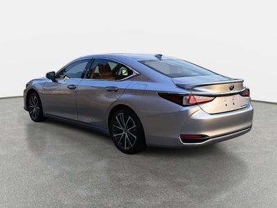 2025 Lexus ES ES 300h