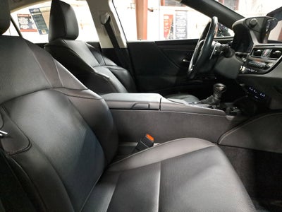 2022 Lexus ES ES 350