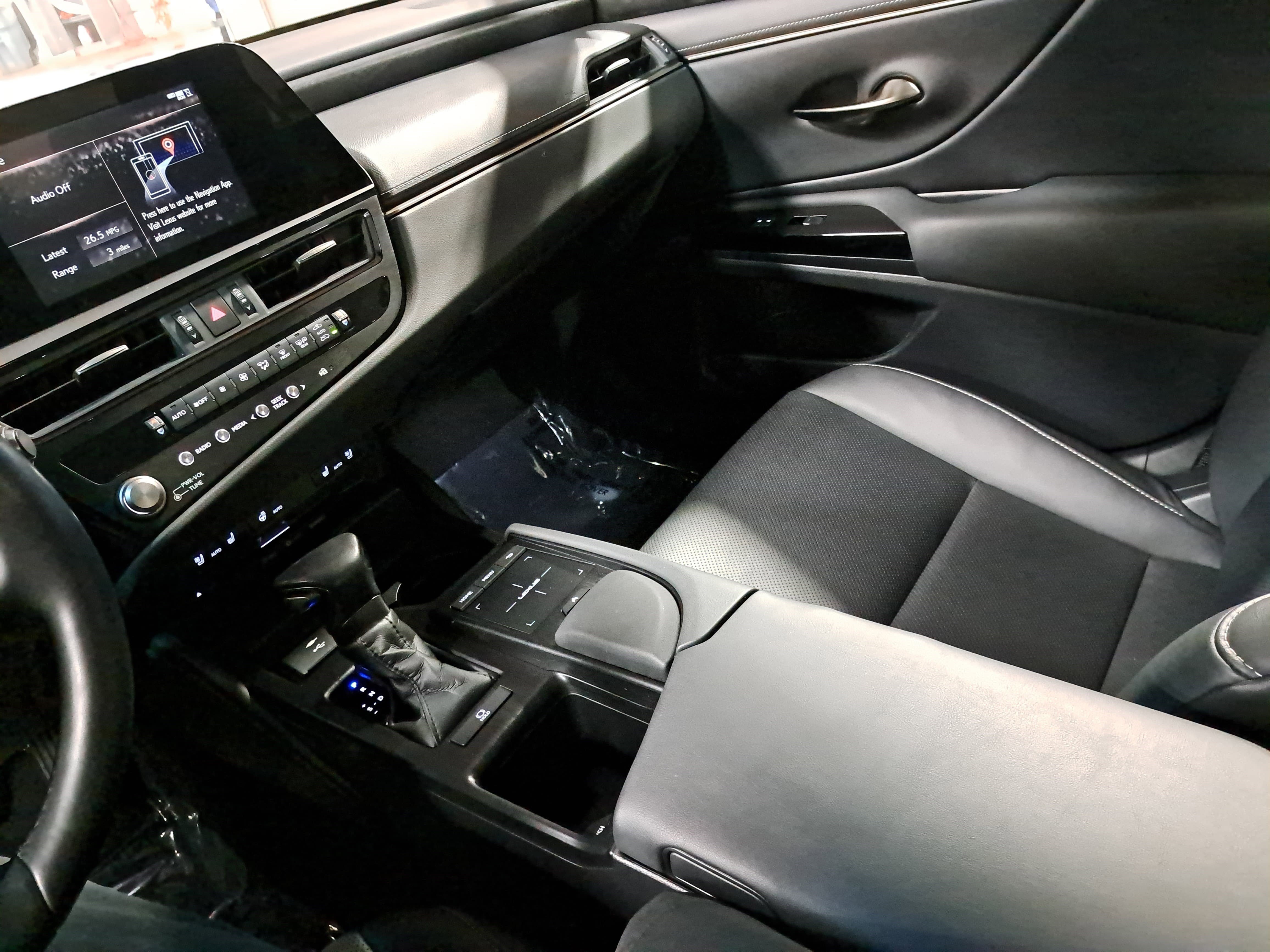 2022 Lexus ES ES 350