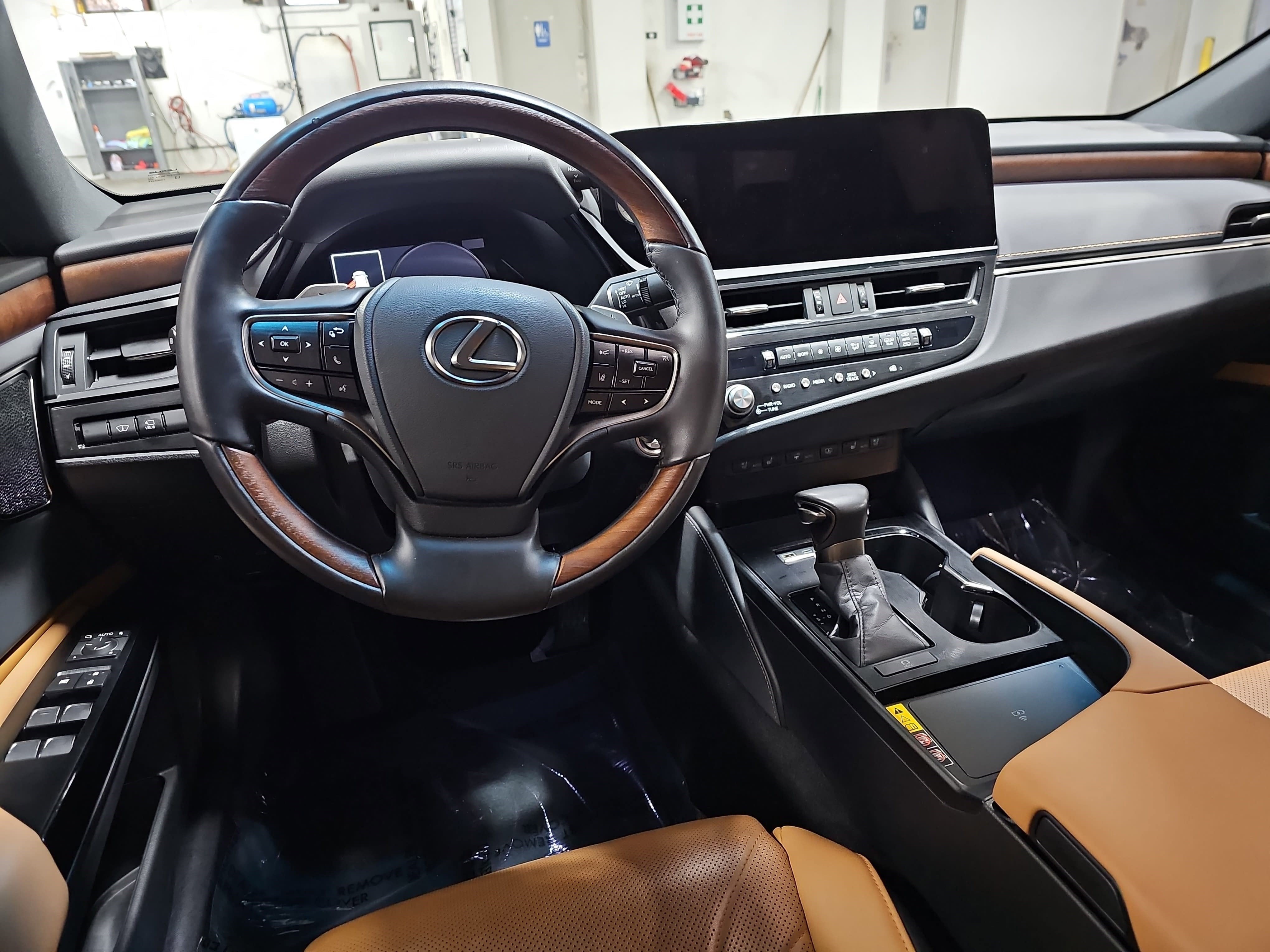 2025 Lexus ES ES 350 Ultra Luxury