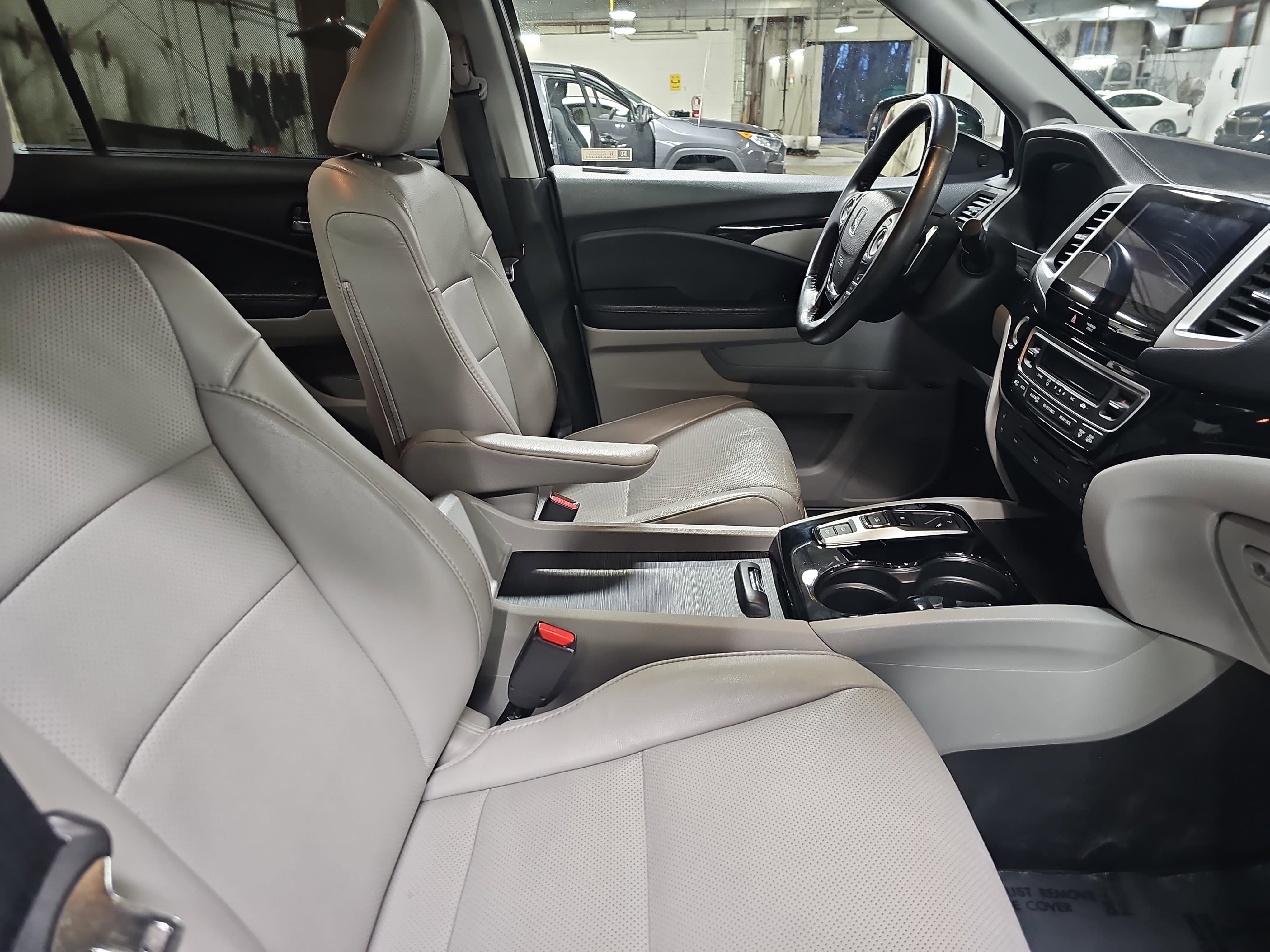 2018 Honda Pilot Elite