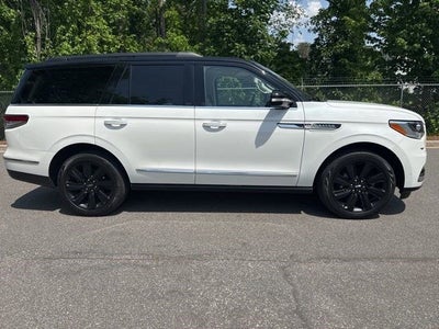 2024 Lincoln Navigator Black Label