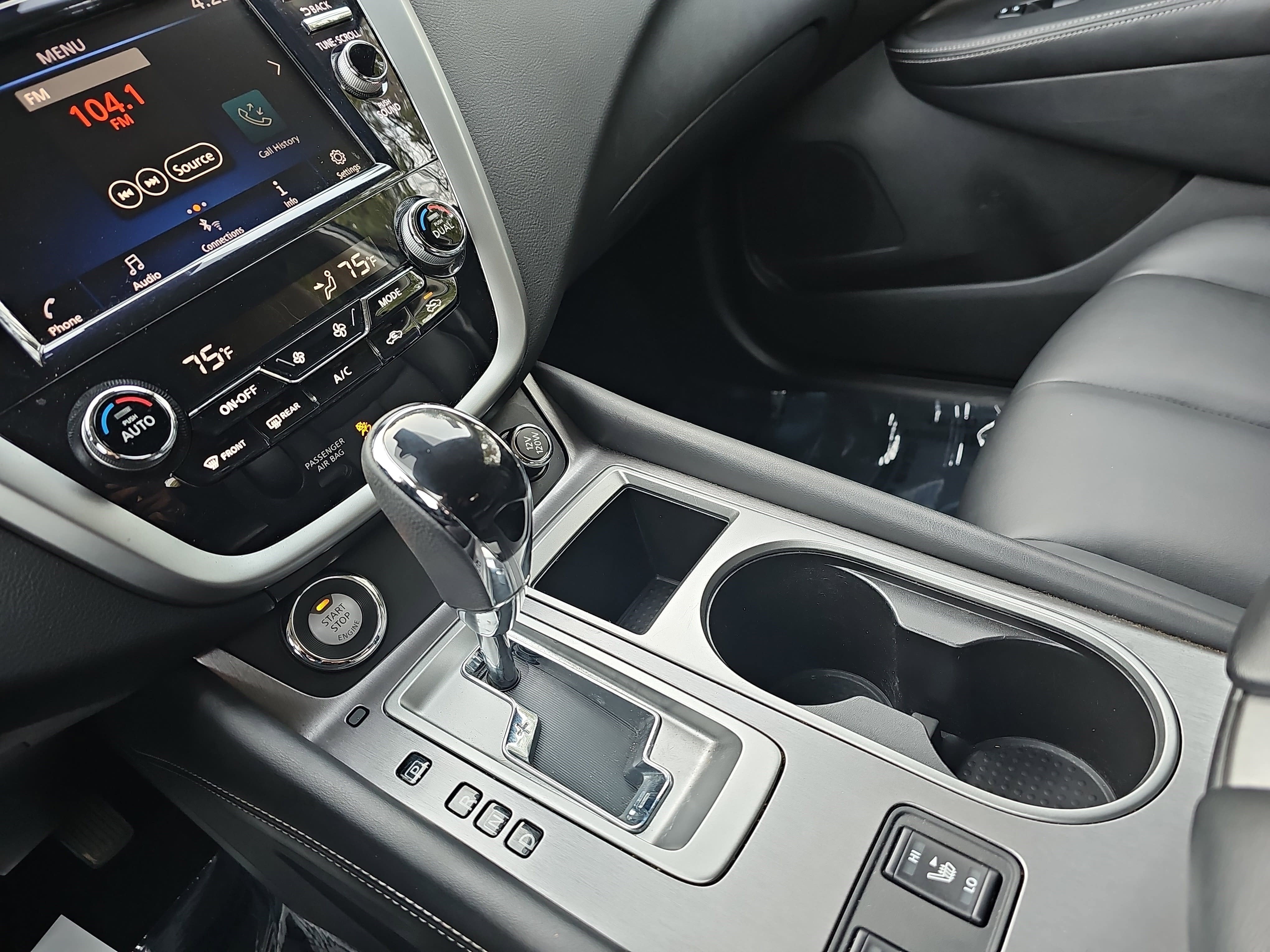 2022 Nissan Murano SV