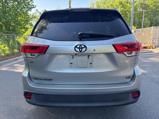 2017 Toyota Highlander LE