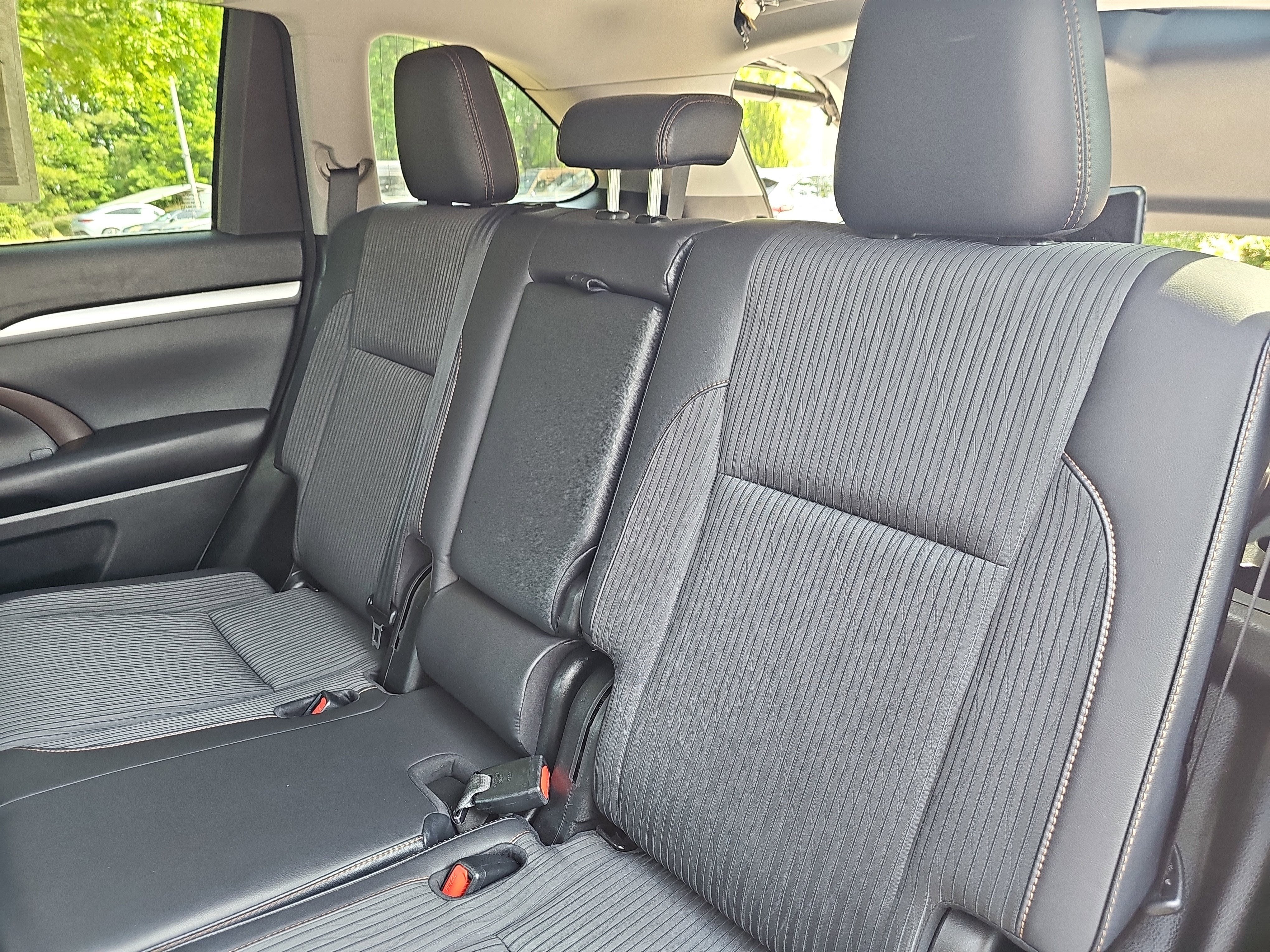 2017 Toyota Highlander LE