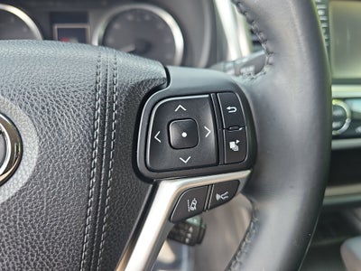 2017 Toyota Highlander LE