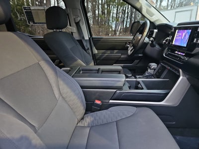 2024 Toyota Tundra 2WD SR5