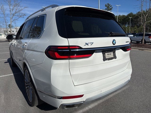 2023 BMW X7 xDrive40i