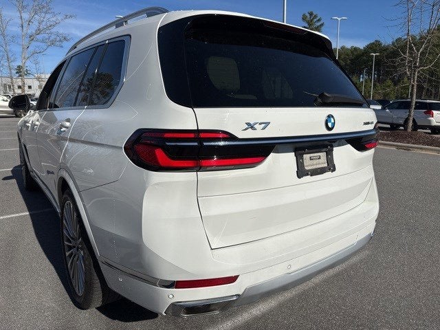 2023 BMW X7 xDrive40i