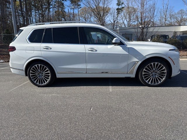 2023 BMW X7 xDrive40i