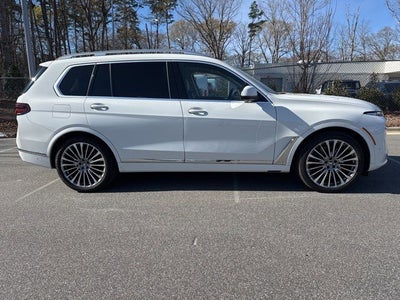 2023 BMW X7 xDrive40i