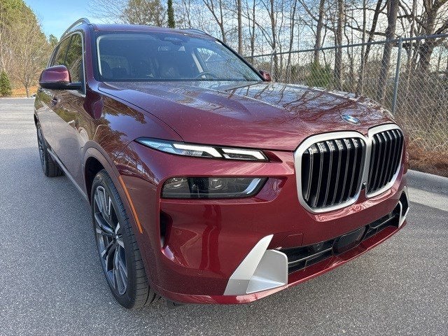 2025 BMW X7 xDrive40i
