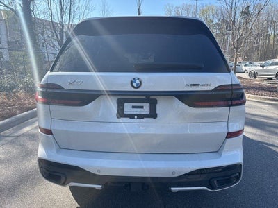 2025 BMW X7 xDrive40i