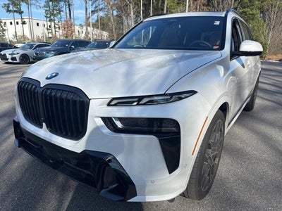 2025 BMW X7 xDrive40i