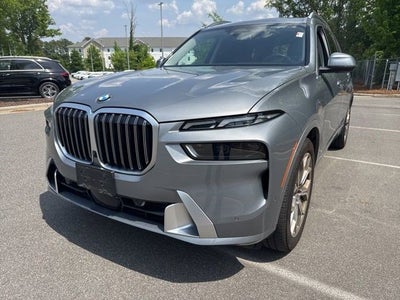 2025 BMW X7 xDrive40i