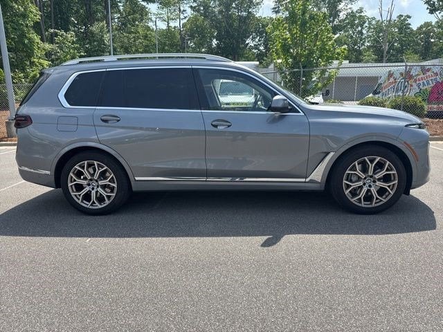 2025 BMW X7 xDrive40i