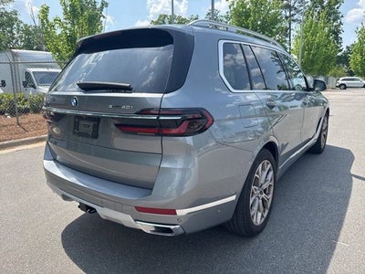 2025 BMW X7 xDrive40i