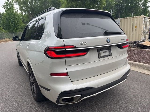 2024 BMW X7 xDrive40i