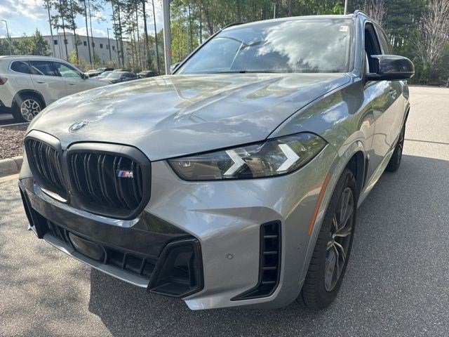 2024 BMW X5 M60i