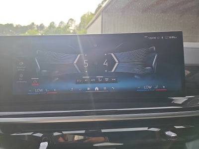 2024 BMW X5 M60i