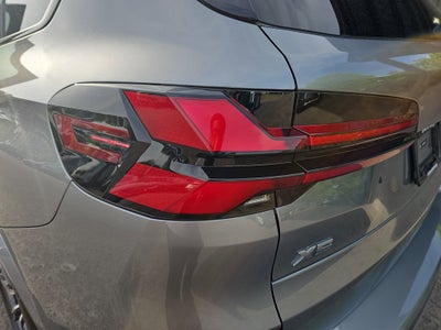 2024 BMW X5 M60i