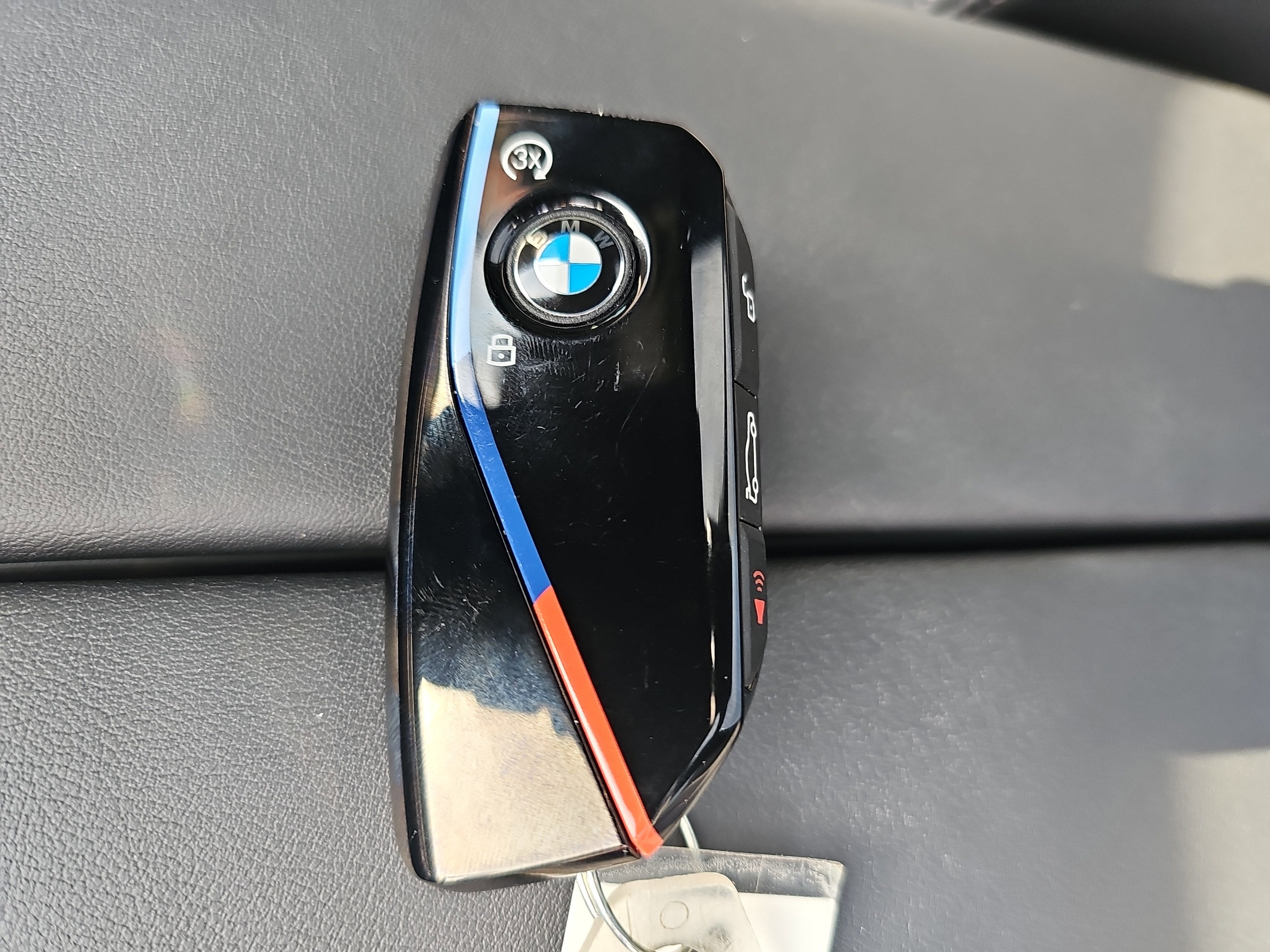 2024 BMW X5 M60i