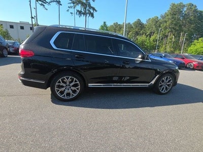 2022 BMW X7 xDrive40i