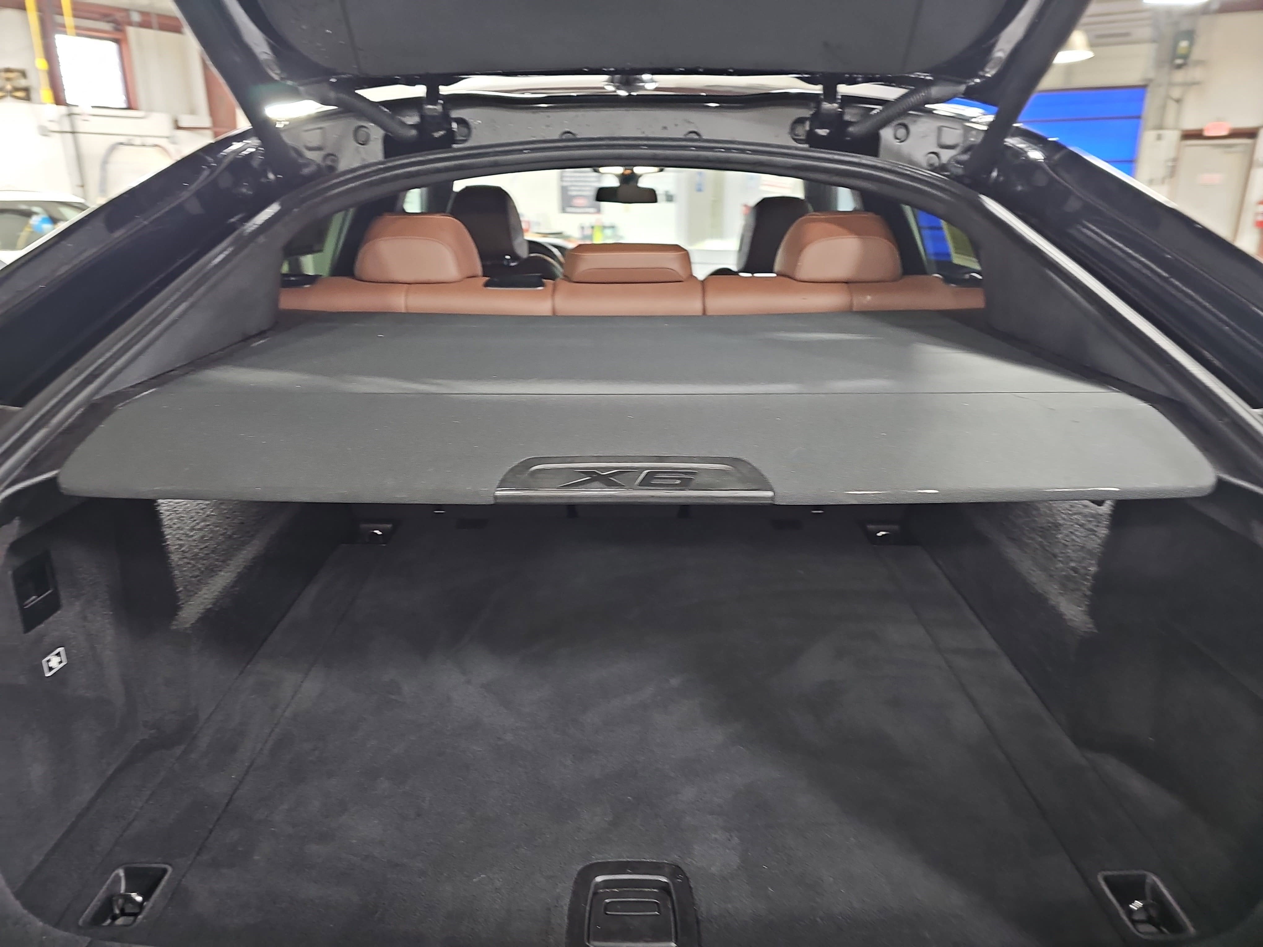 2023 BMW X6 xDrive40i