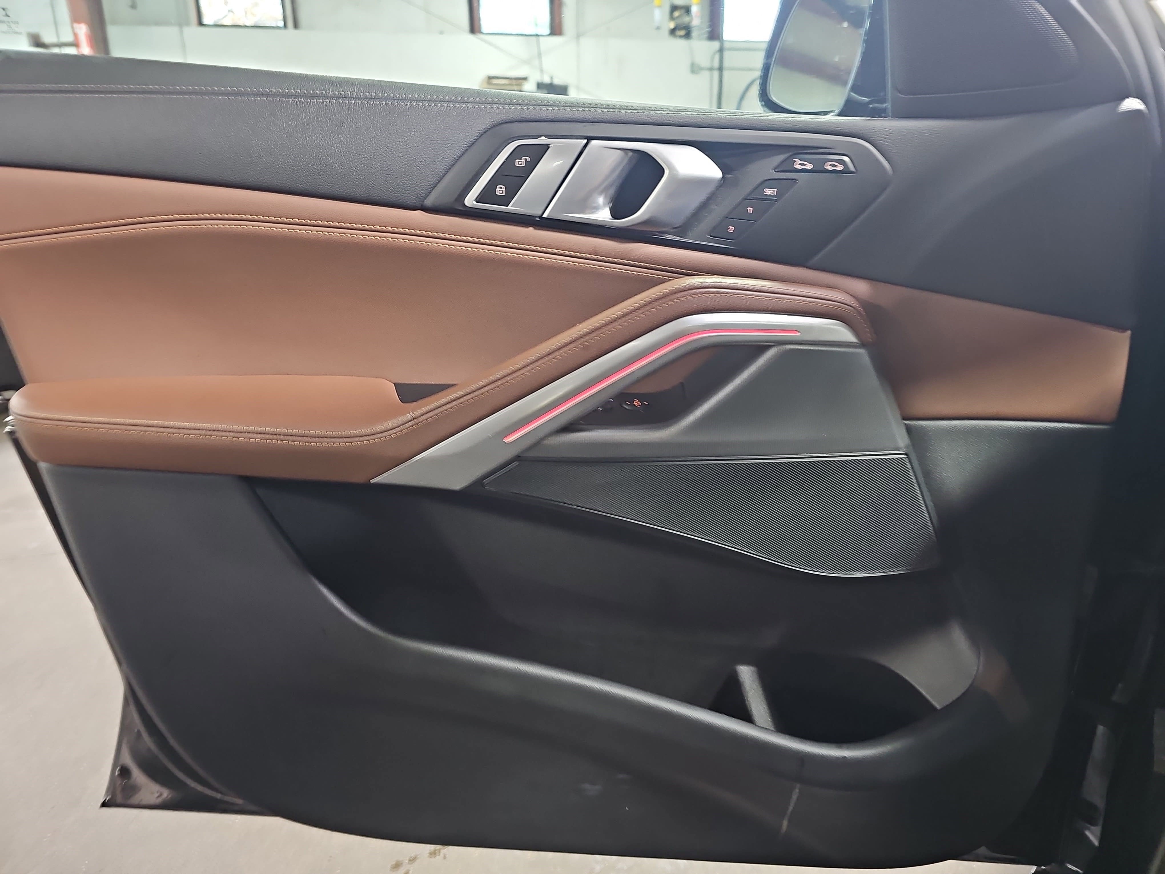 2023 BMW X6 xDrive40i