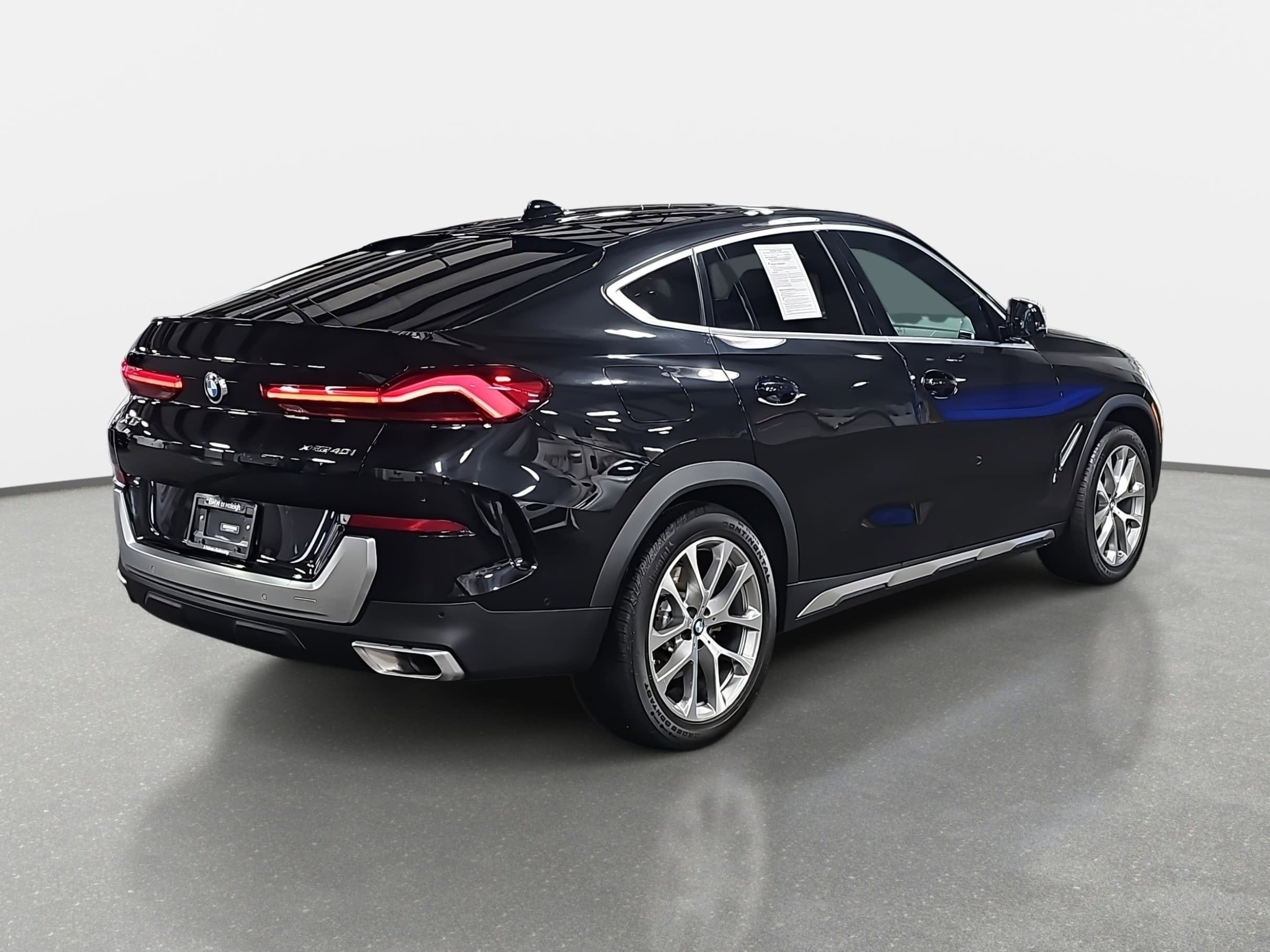 2023 BMW X6 xDrive40i