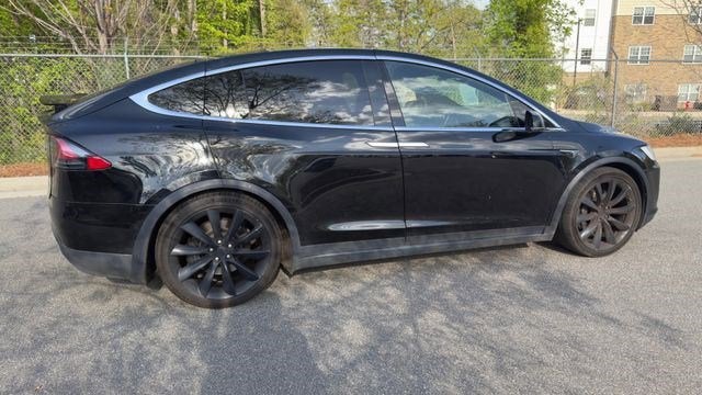 2020 Tesla Model X Long Range