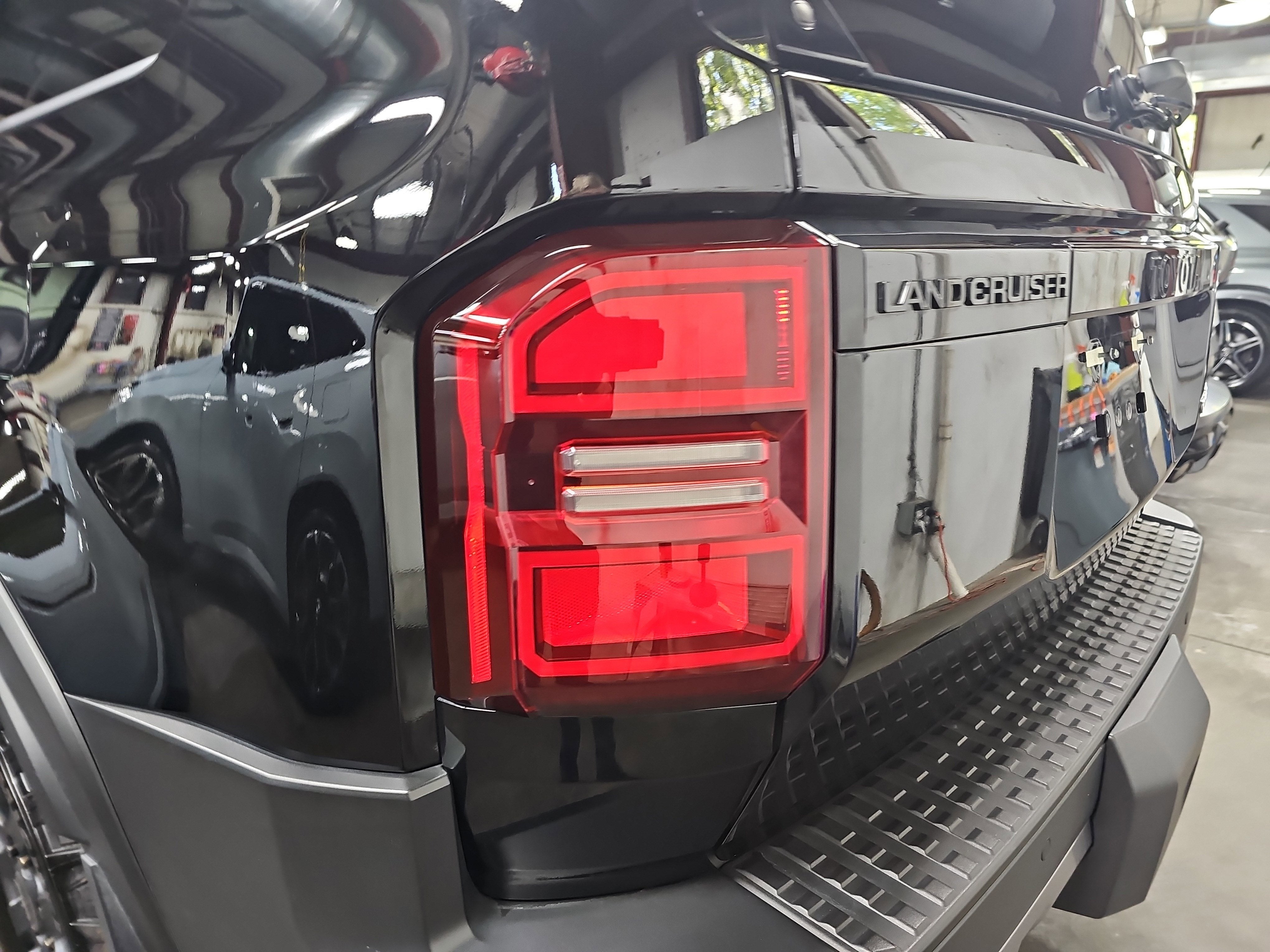 2025 Toyota Land Cruiser Base