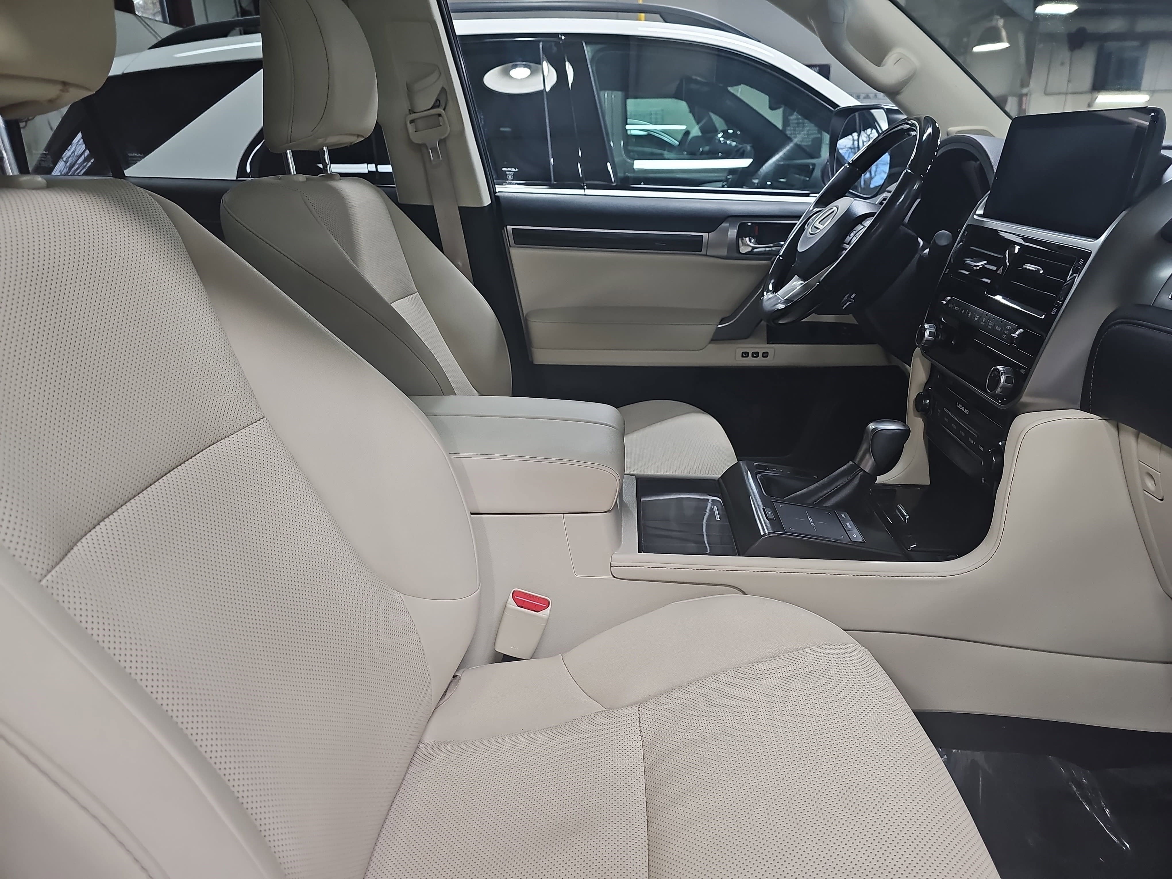 2023 Lexus GX GX 460 Premium