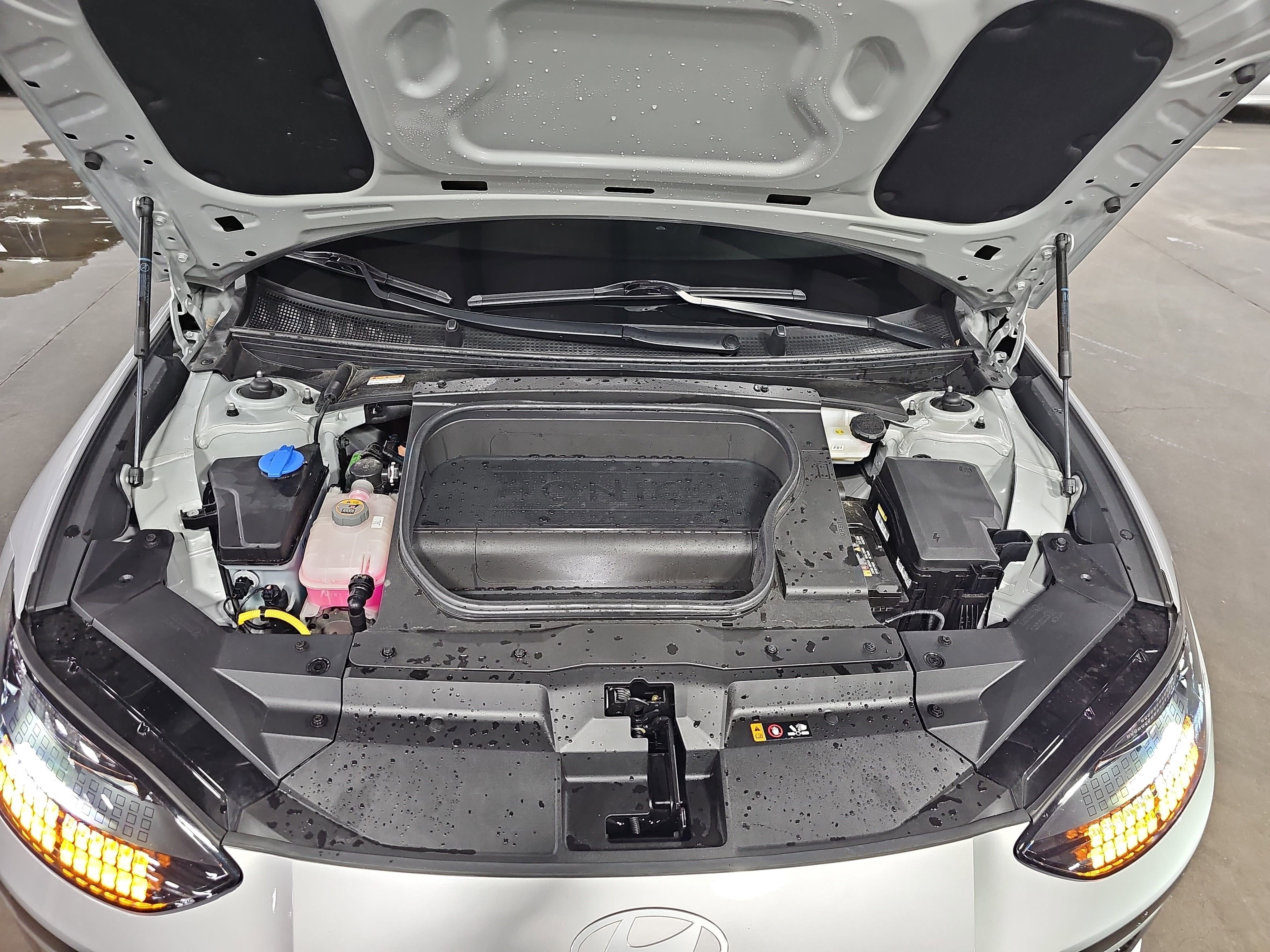 2024 Hyundai IONIQ 6 Limited