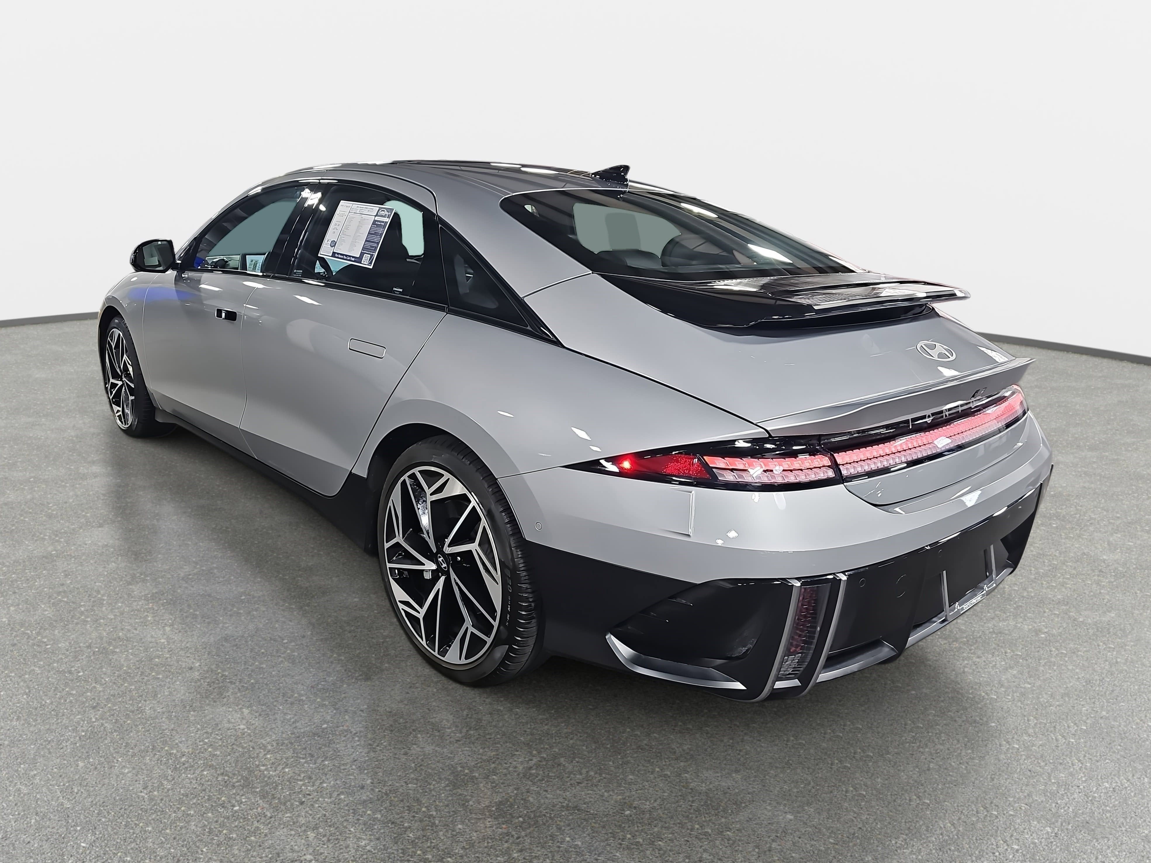 2024 Hyundai IONIQ 6 Limited