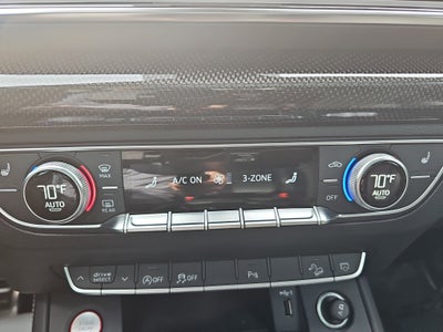 2023 Audi SQ5 Premium Plus